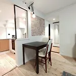 Sentral Leilighet I Appartement *